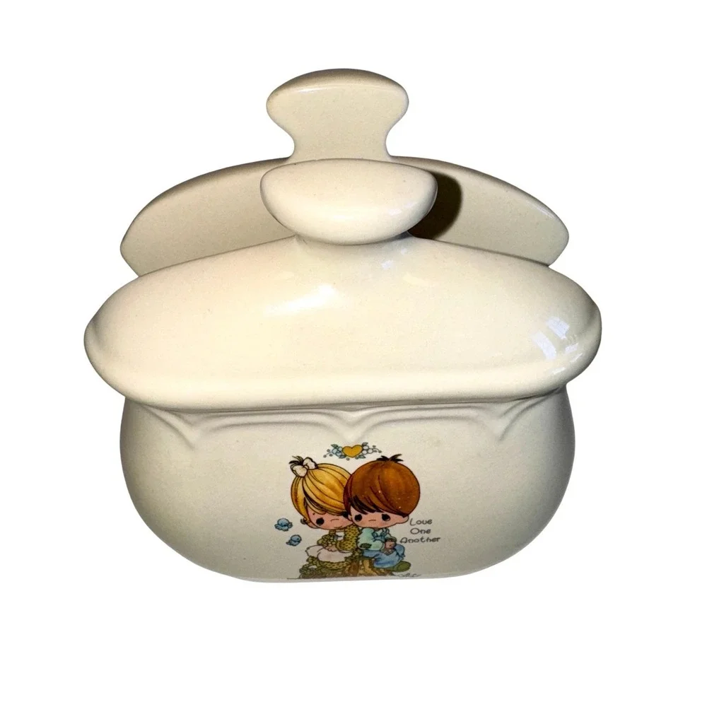Vintage Precious Moments Napkin Holder Love‎ One Another 1994 Enesco